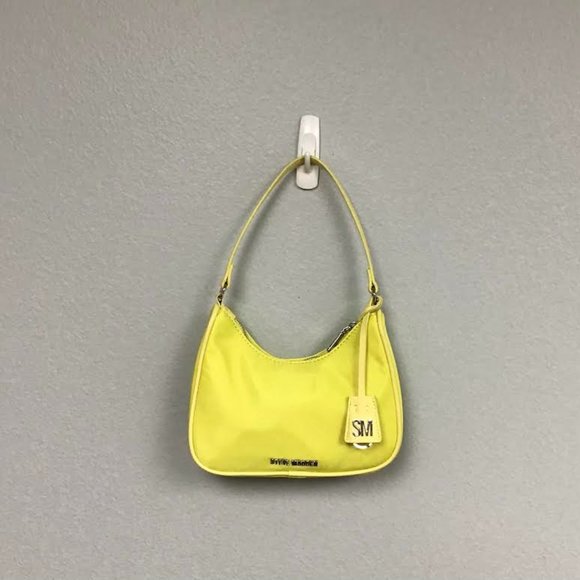 STEVE MADDEN Bright Yellow Paula Nylon Shoulderbag - Picture 1 of 6